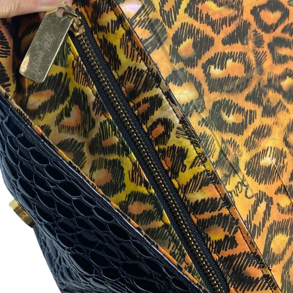 PATRICIA FIELD Barbie Luxe Black Gold Clutch Faux Crocodile - Picture 4 of 7